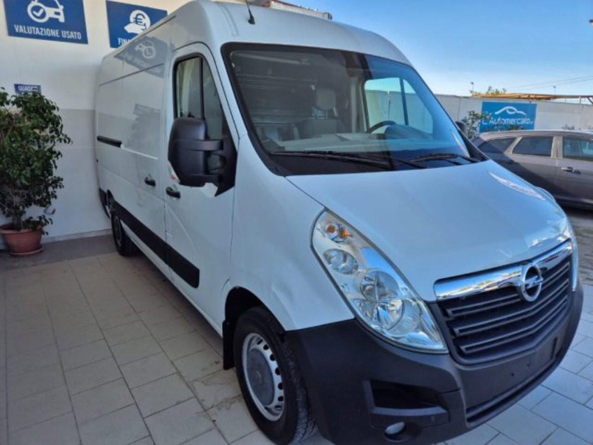 Opel Movano Furgone 35 2.3 CDTI 130CV PC-TM FWD Furgone (3)