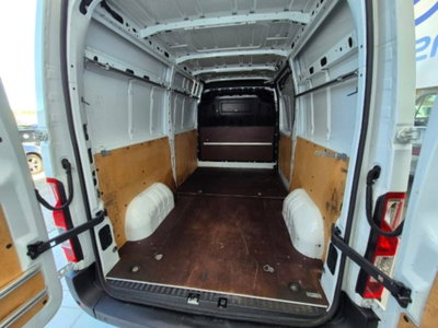 Opel Movano Furgone 35 2.3 CDTI 130CV PC-TM FWD Furgone (9)