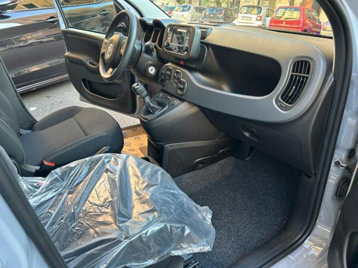 Fiat Panda 1.0 firefly hybrid s&s 70cv 5p.ti (2)