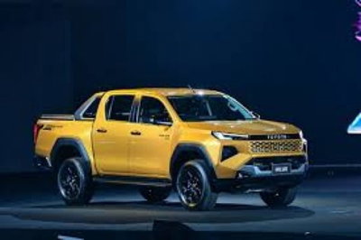 Toyota Hilux 2.8 d-4d 48V double cab Hilux auto nuovo