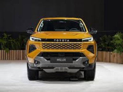 Toyota Hilux 2.8 d-4d 48V double cab Hilux auto (3)