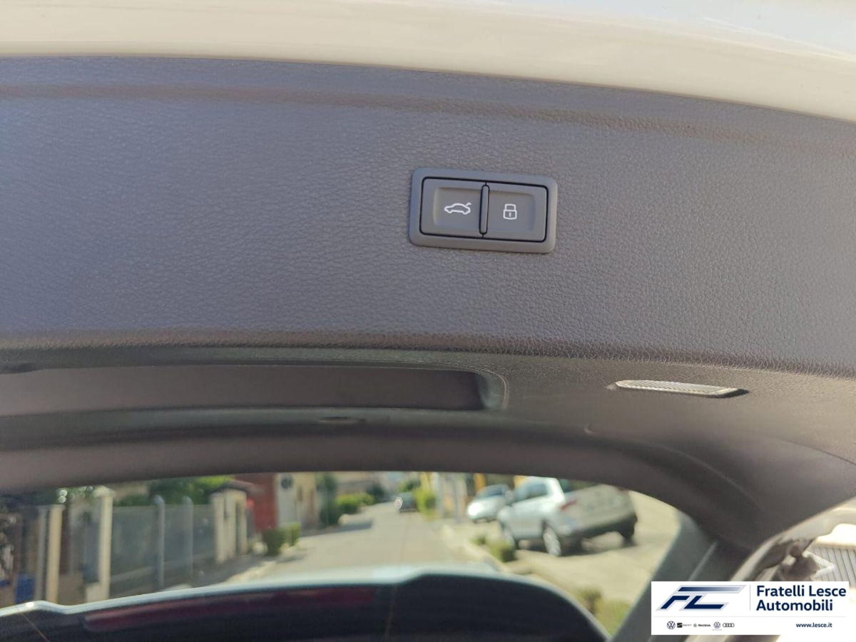 Audi Q5 40 2.0 tdi mhev 12V S line quattro s-tronic (13)