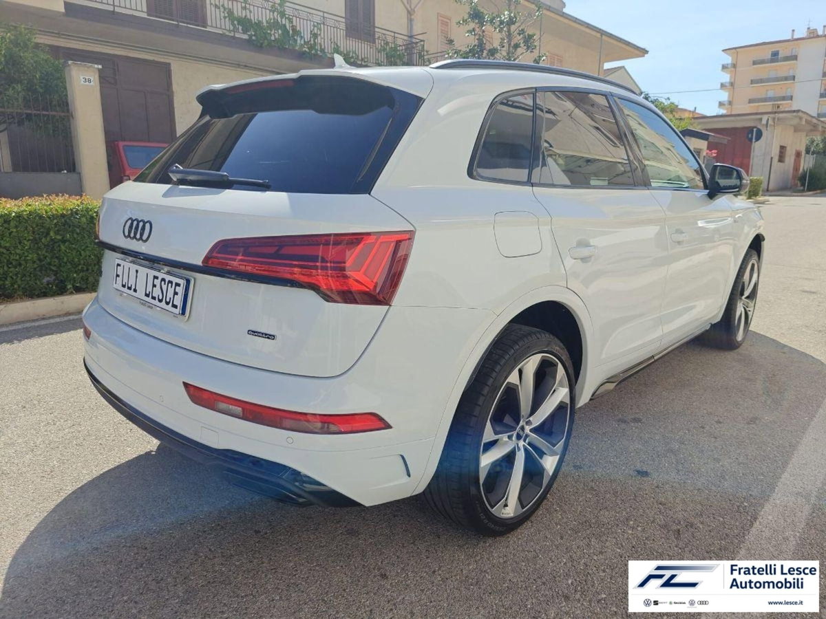 Audi Q5 40 2.0 tdi mhev 12V S line quattro s-tronic (17)