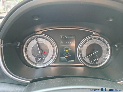 Suzuki Vitara 1.4 Hybrid Easy Top (13)