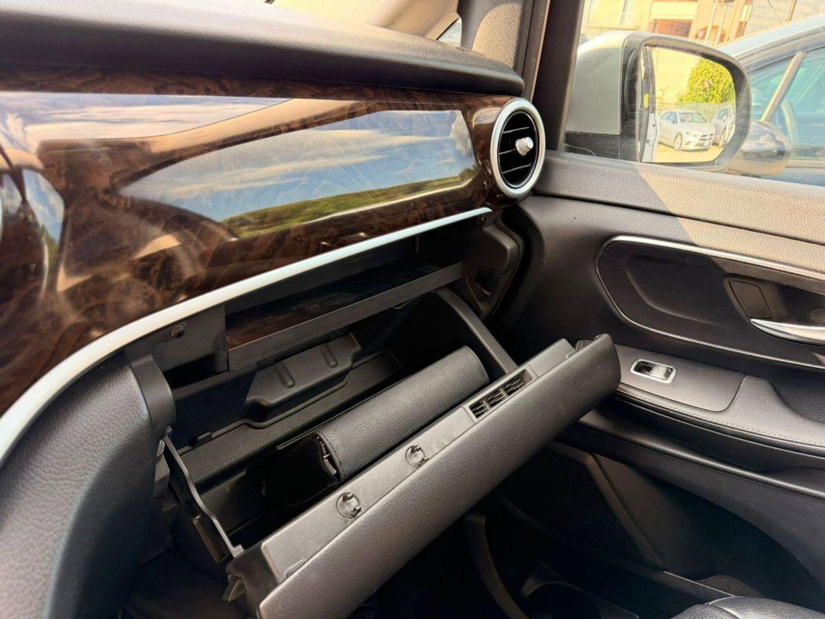 Mercedes-Benz Classe V 250 d Automatic Premium Extralong (16)