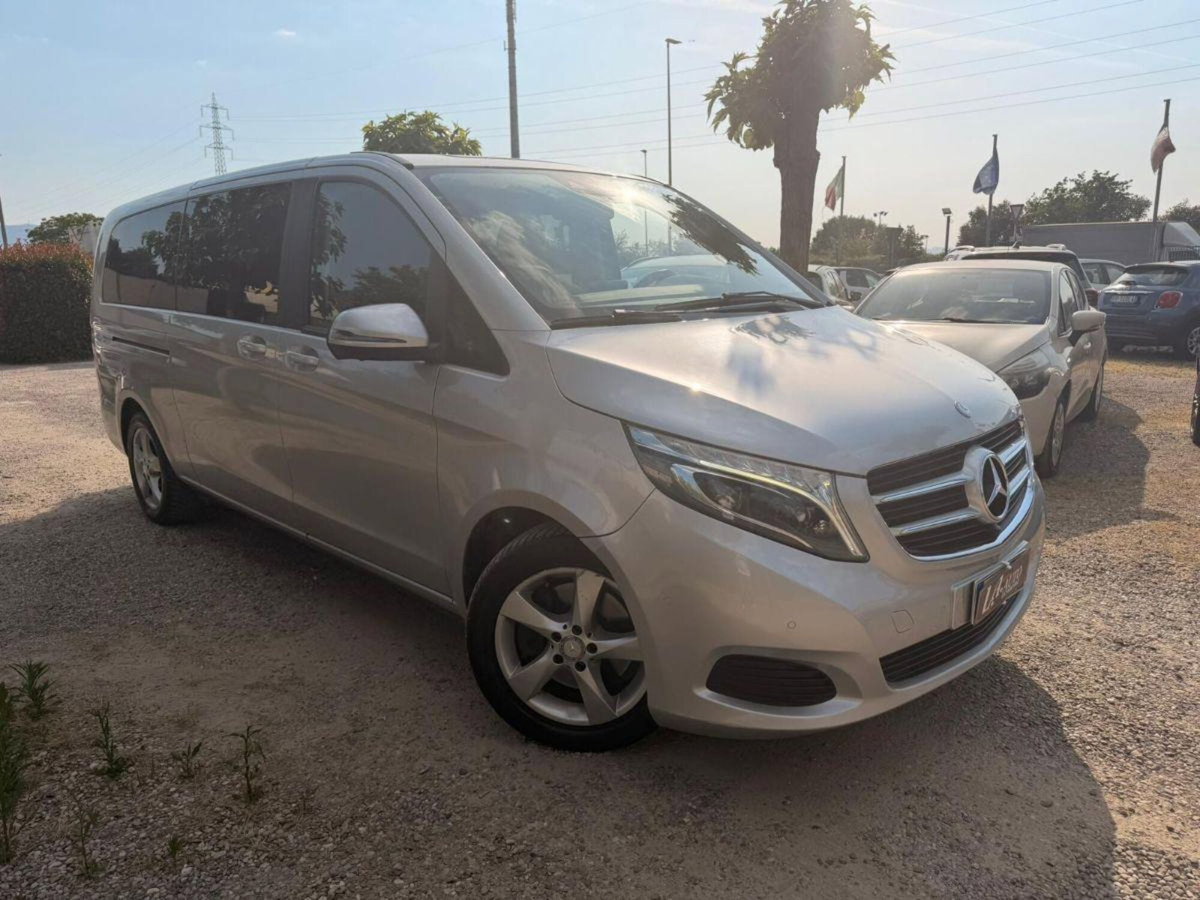 Mercedes-Benz Classe V 250 d Automatic Premium Extralong (2)