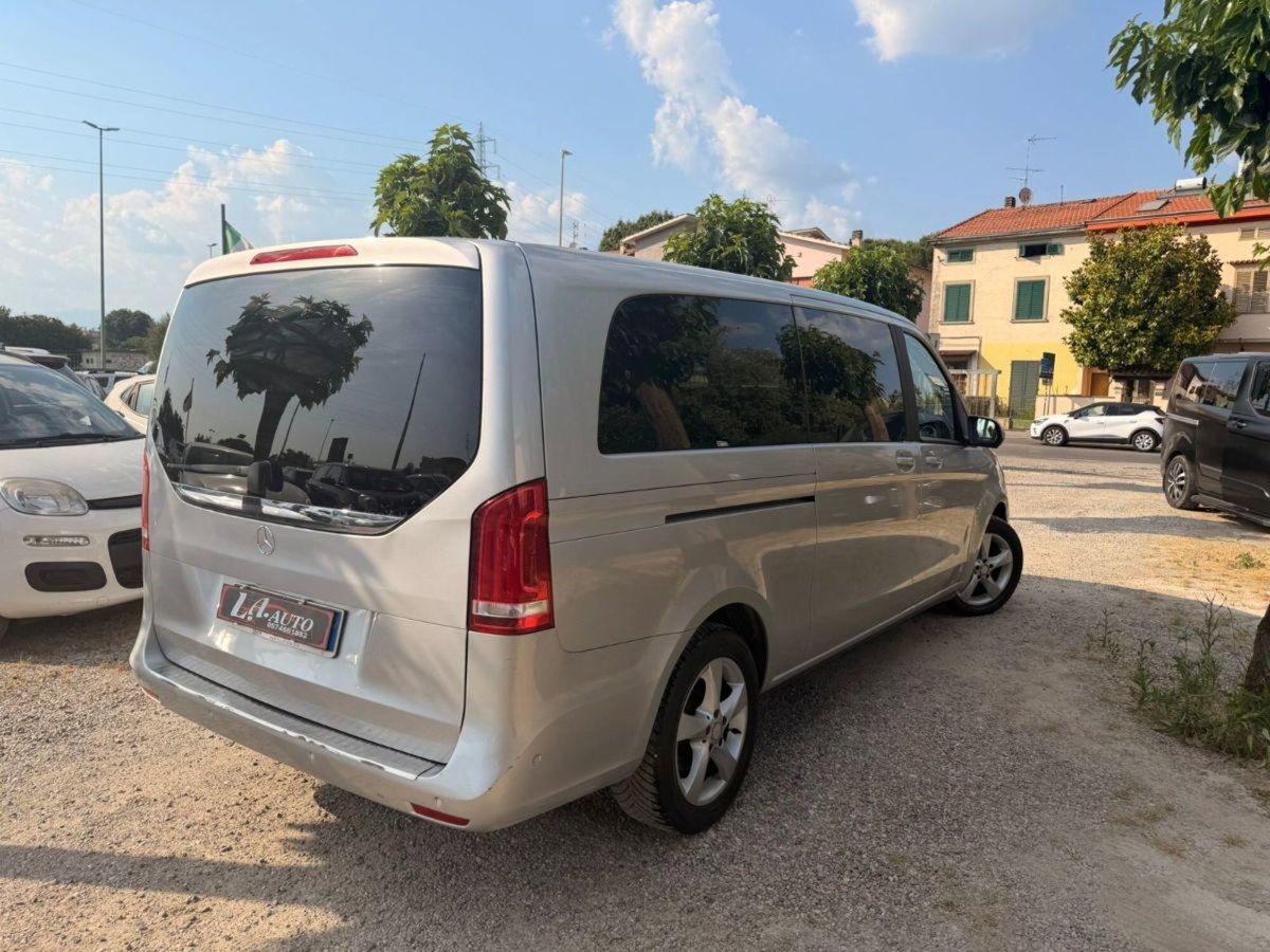 Mercedes-Benz Classe V 250 d Automatic Premium Extralong (4)