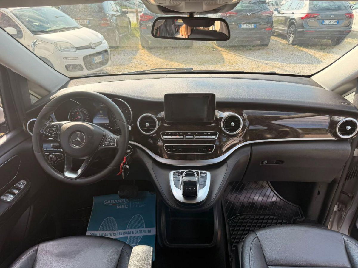 Mercedes-Benz Classe V 250 d Automatic Premium Extralong (9)