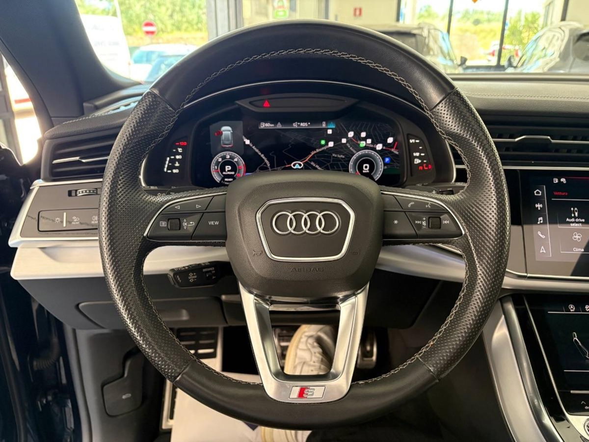 Audi Q8 Q8 50 TDI 286 CV quattro tiptronic Sport (12)