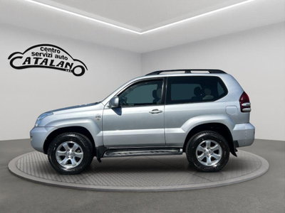 Toyota Land Cruiser D-4D 16V cat 3 porte (2)