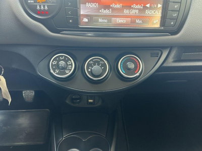 Toyota Yaris 16V cat 5 porte (16)