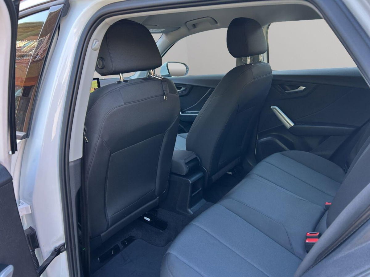 Audi Q2 Q2 35 TDI S tronic S line Edition (13)