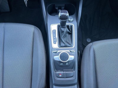 Audi Q2 Q2 35 TDI S tronic S line Edition (17)