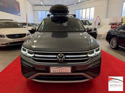Volkswagen Tiguan Allspace 2.0 tdi R-Line 150cv dsg (2)