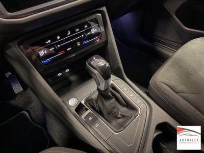 Volkswagen Tiguan Allspace 2.0 tdi R-Line 150cv dsg (6)