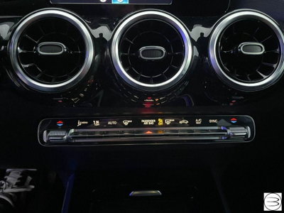 Mercedes-Benz GLA SUV 200 d Automatic Sport (19)