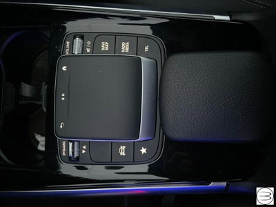 Mercedes-Benz GLA SUV 200 d Automatic Sport (20)