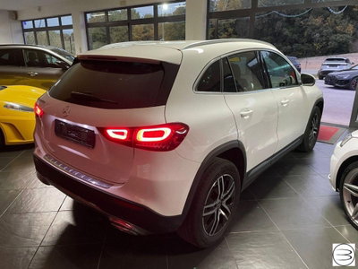 Mercedes-Benz GLA SUV 200 d Automatic Sport (6)