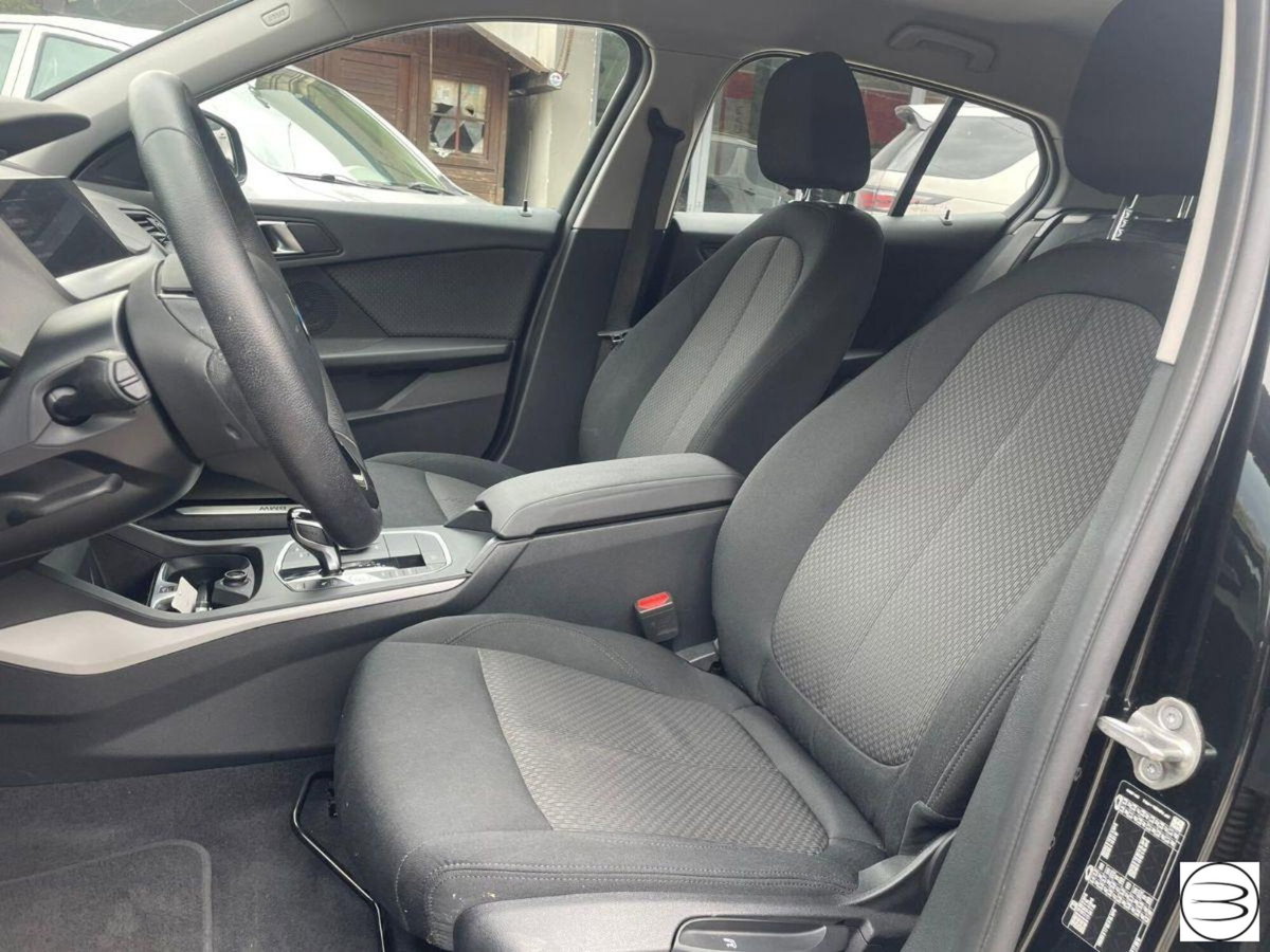 BMW Serie 1 116d 5p. Sport (13)