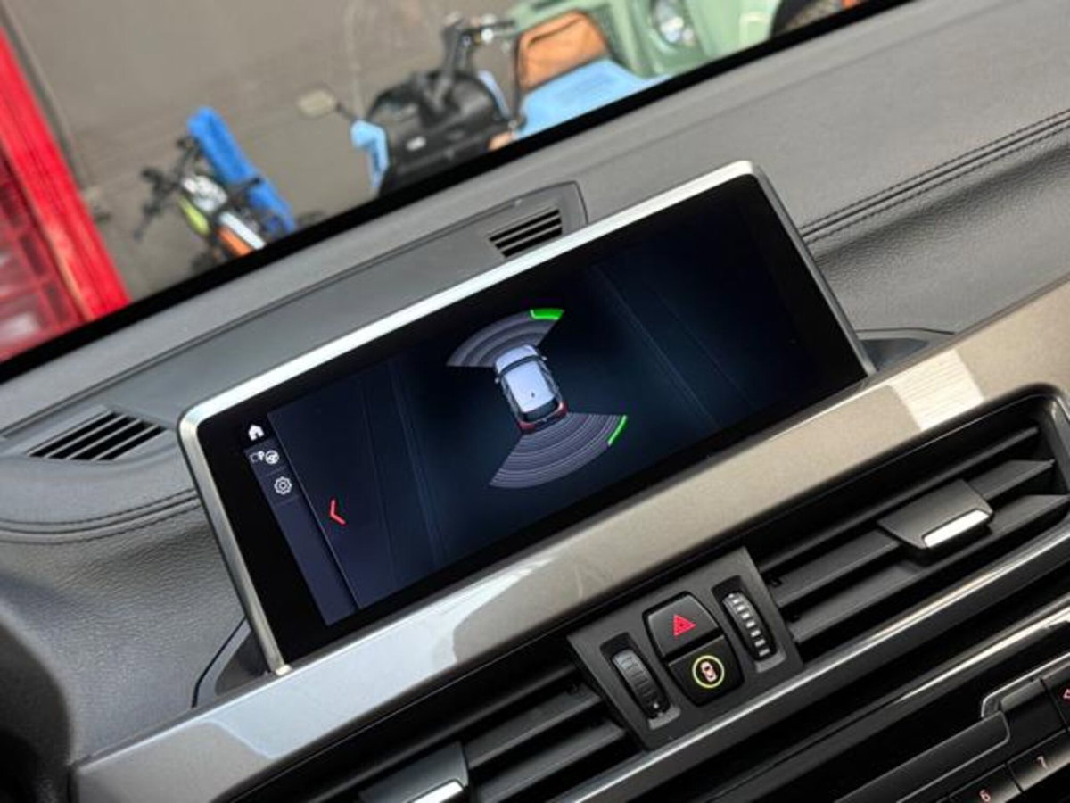 BMW X1 xDrive18d xLine Plus (20)