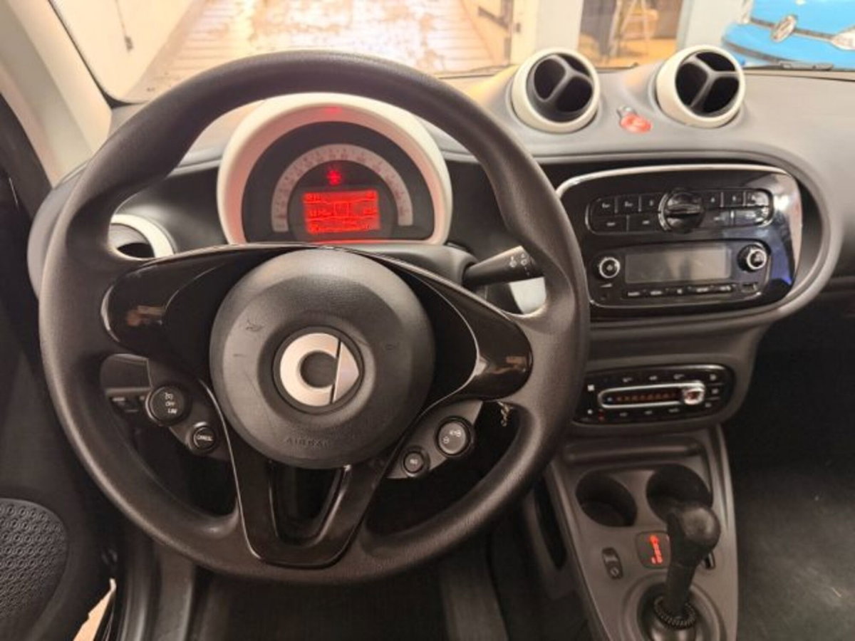 smart Fortwo 70 1.0 twinamic Passion (6)
