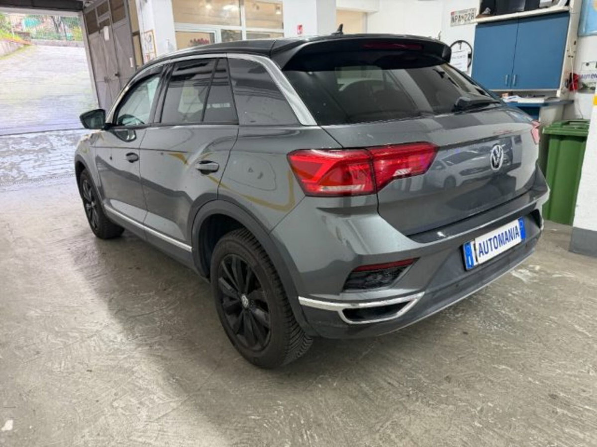 Volkswagen T-Roc 1.6 TDI SCR Style BlueMotion Technology (13)