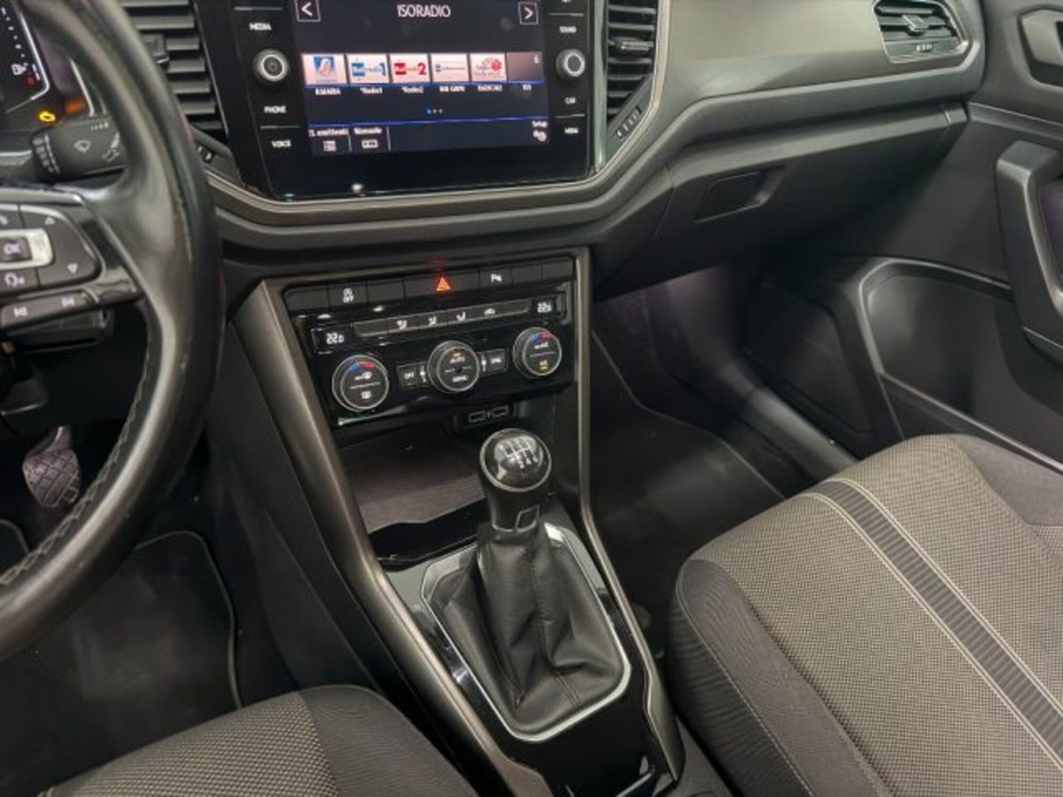 Volkswagen T-Roc 1.6 TDI SCR Style BlueMotion Technology (8)