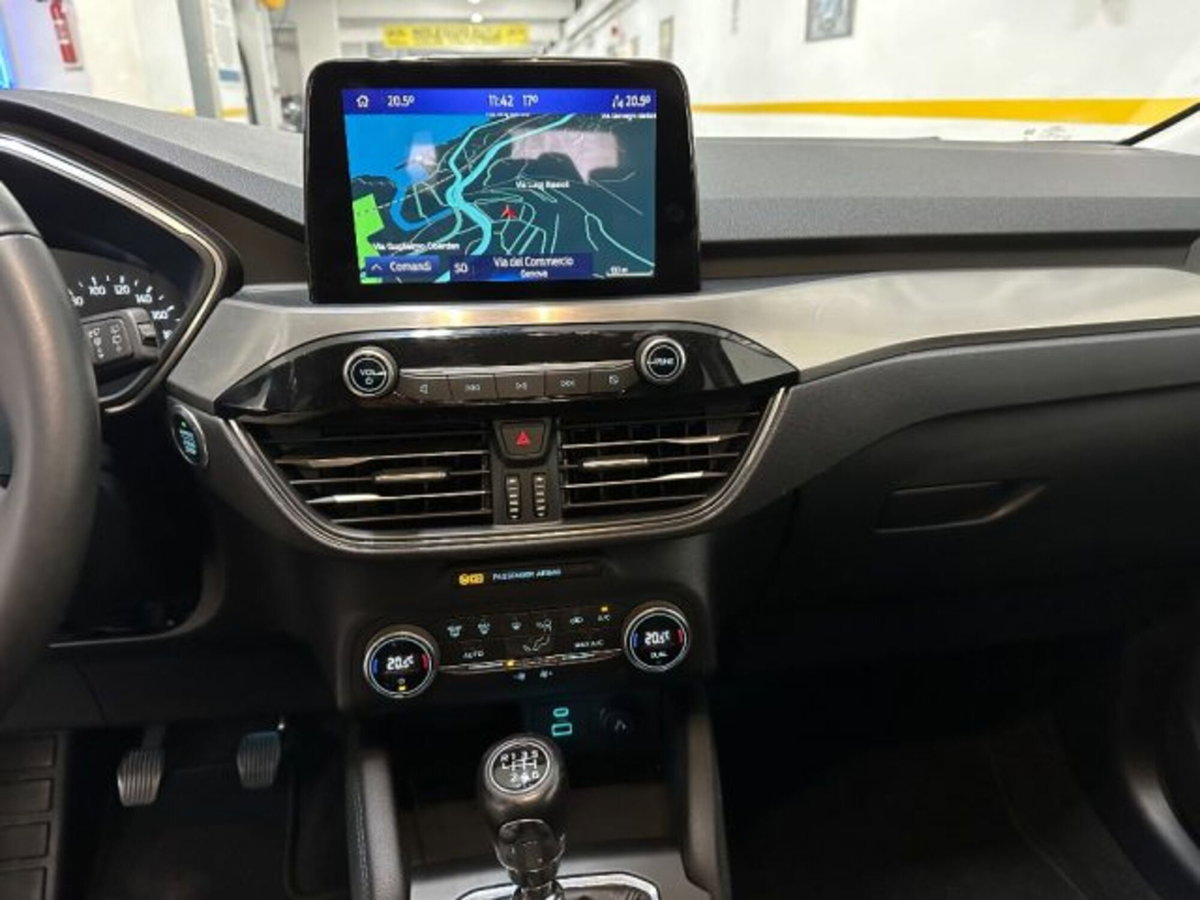 Ford Kuga 1.5 EcoBlue 120 CV aut. 2WD Titanium X (11)