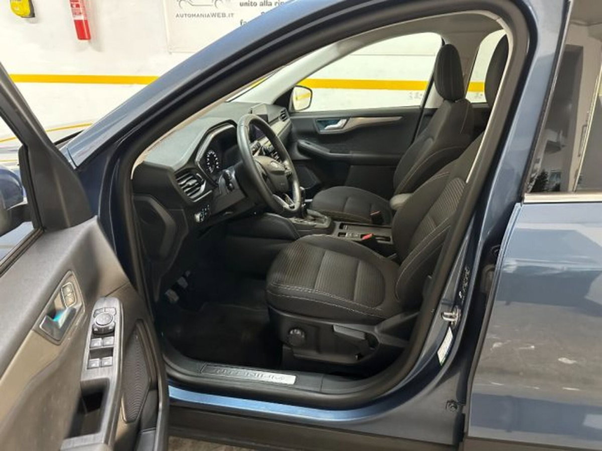 Ford Kuga 1.5 EcoBlue 120 CV aut. 2WD Titanium X (3)
