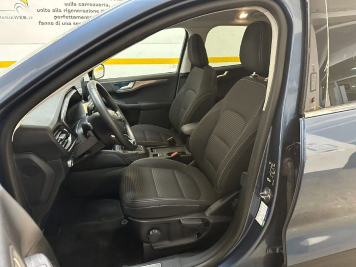 Ford Kuga 1.5 EcoBlue 120 CV aut. 2WD Titanium X (4)
