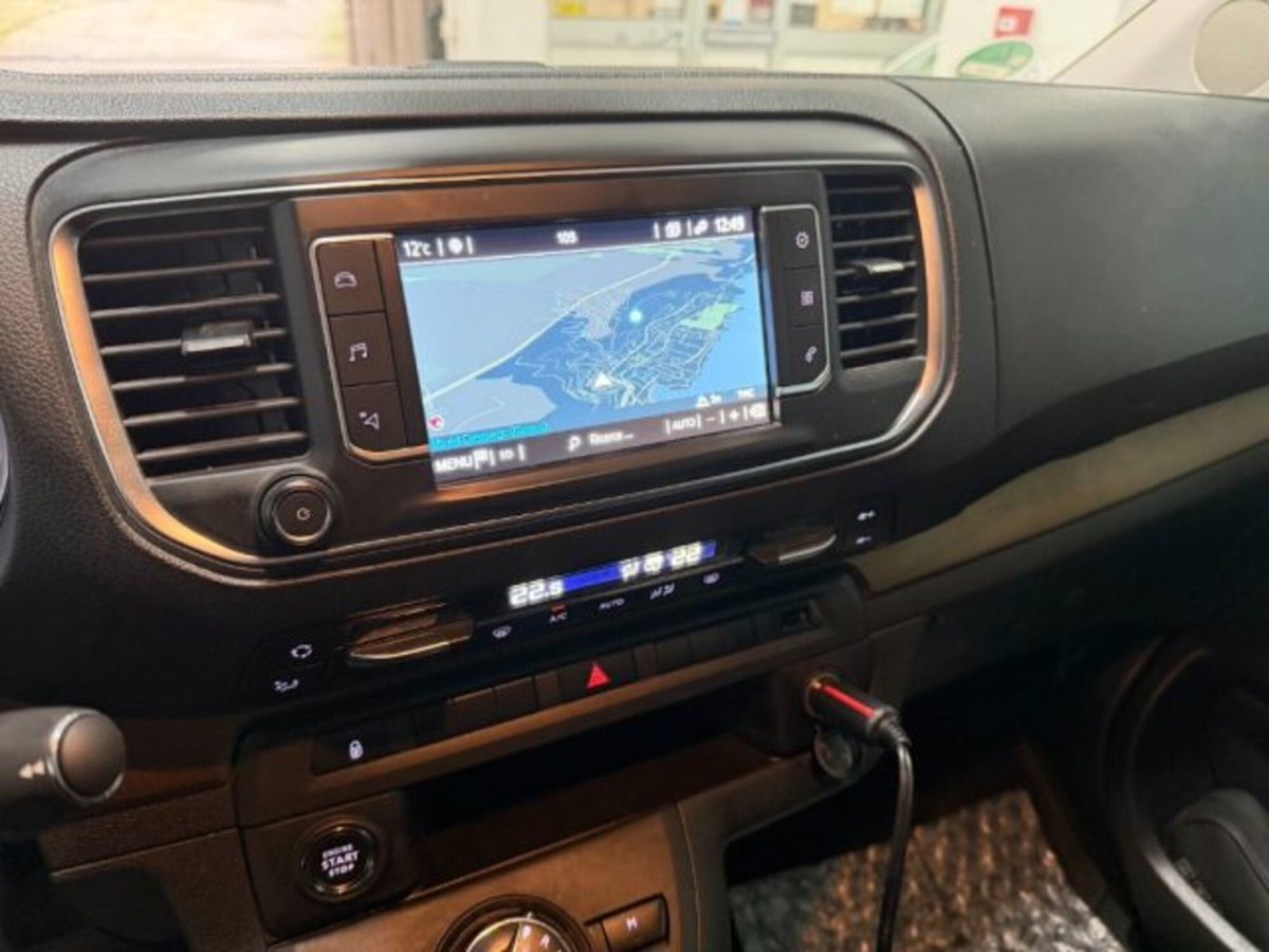 Toyota Proace Verso Verso 2.0d 177cv S&S L2 Executive WAV D 5p.ti auto (12)