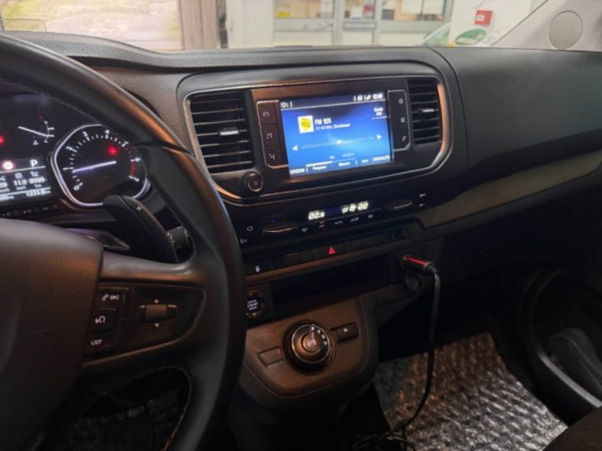 Toyota Proace Verso Verso 2.0d 177cv S&S L2 Executive WAV D 5p.ti auto (9)