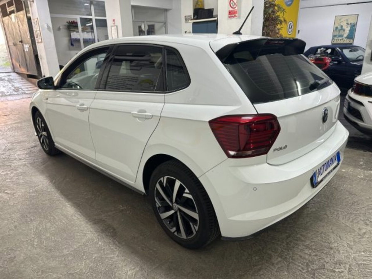 Volkswagen Polo 1.6 TDI 95 CV DSG 5p. Highline BlueMotion Tech. (16)