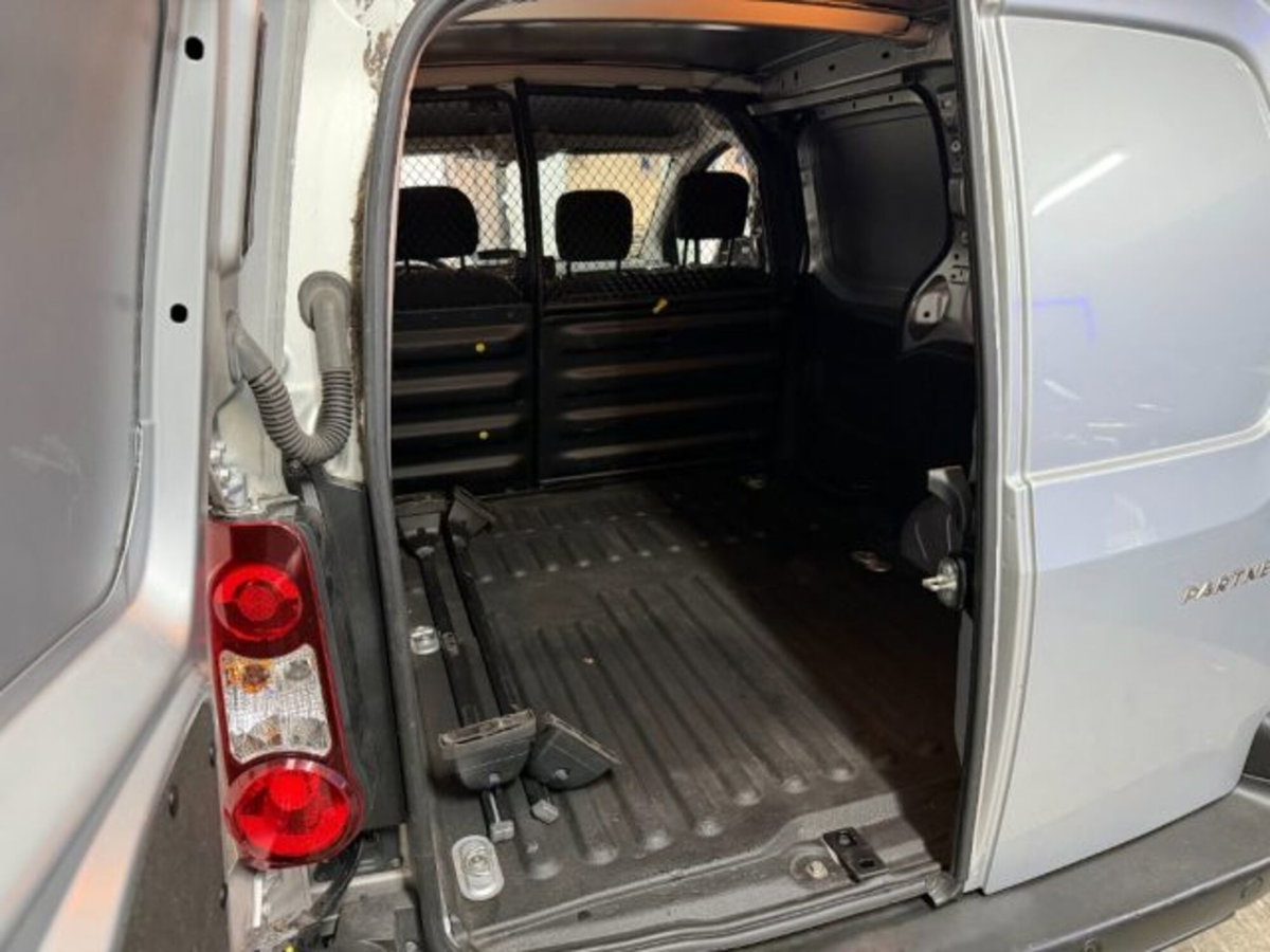 Peugeot Partner Furgone BlueHDi 100 L2 Furgone Pro (12)