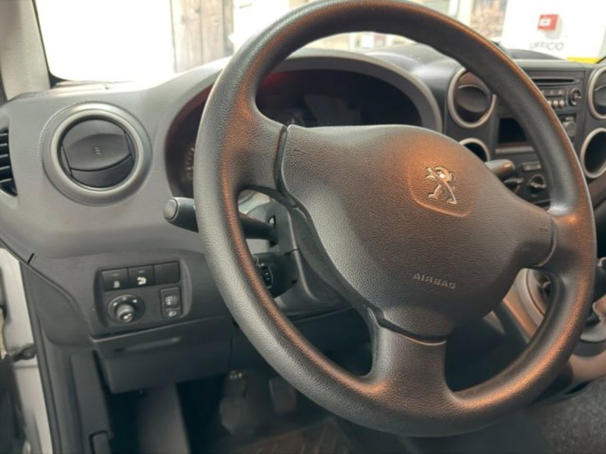 Peugeot Partner Furgone BlueHDi 100 L2 Furgone Pro (7)