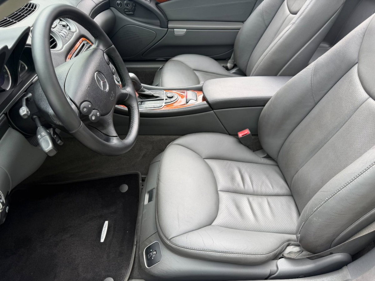 Mercedes-Benz CLS 500 (10)