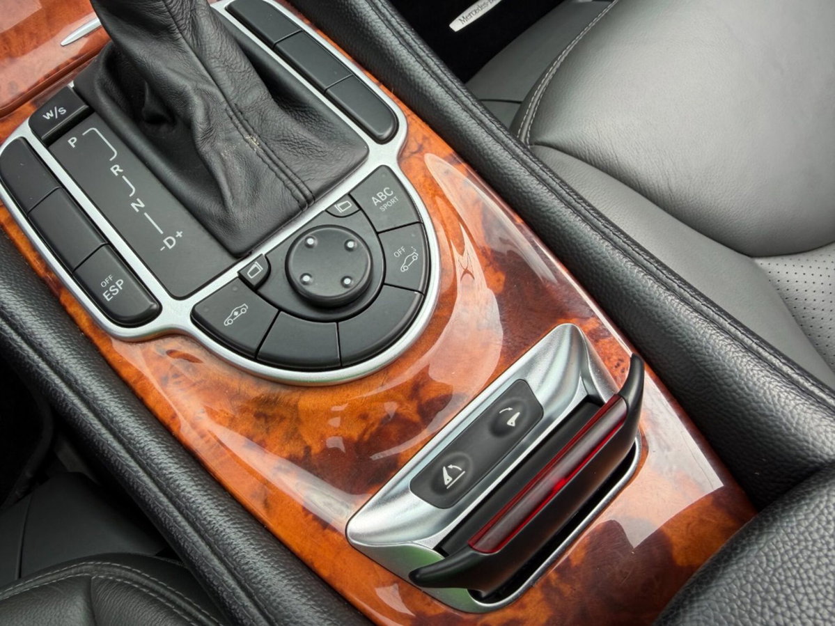 Mercedes-Benz CLS 500 (18)