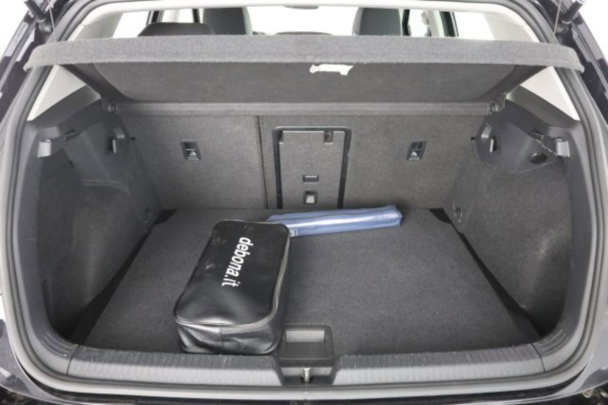 Volkswagen Golf Variant 2.0 TDI SCR DSG Life (6)