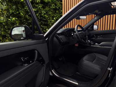 Land Rover Range Rover Sport 3.0D l6 249 CV HSE Dynamic Stealth (20)