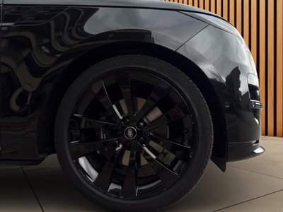 Land Rover Range Rover Sport 3.0D l6 249 CV HSE Dynamic Stealth (9)