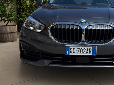 BMW Serie 1 116d 2.0 116CV cat 5 porte Attiva DPF (9)