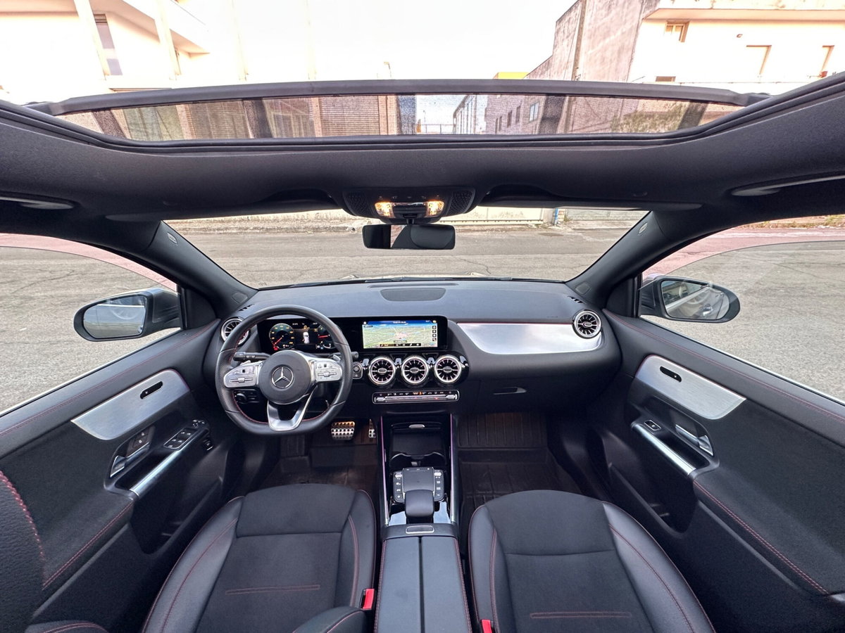 Mercedes-Benz GLA SUV 200 d Automatic Premium (11)