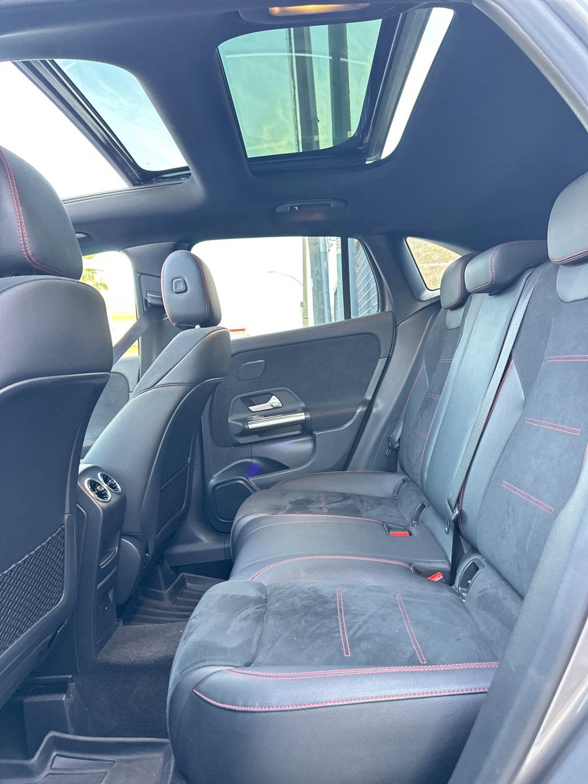 Mercedes-Benz GLA SUV 200 d Automatic Premium (13)