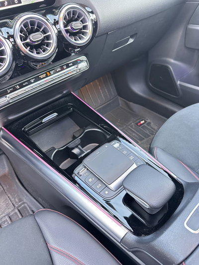 Mercedes-Benz GLA SUV 200 d Automatic Premium (17)