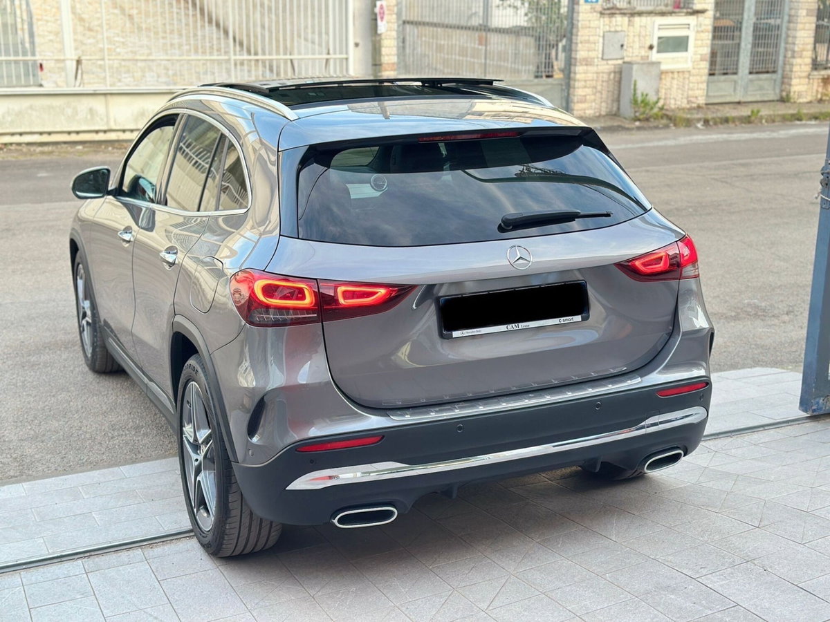Mercedes-Benz GLA SUV 200 d Automatic Premium (6)