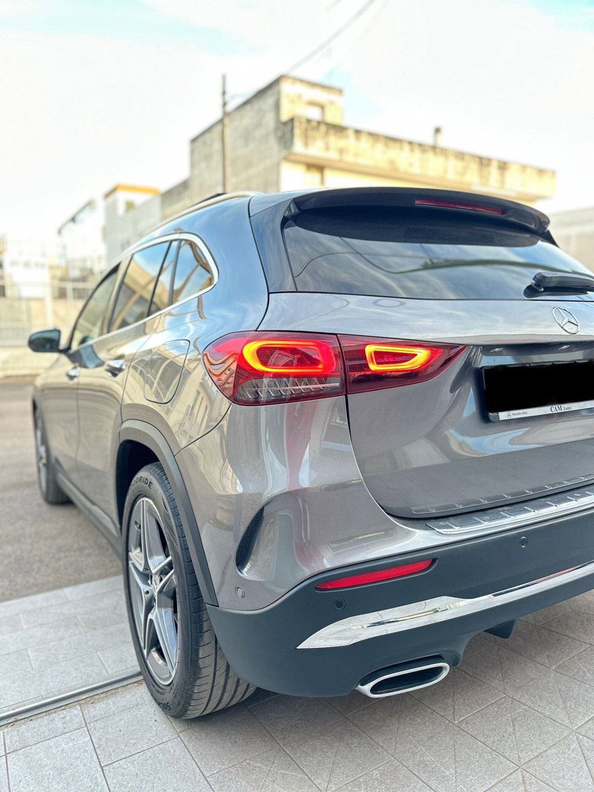 Mercedes-Benz GLA SUV 200 d Automatic Premium (7)