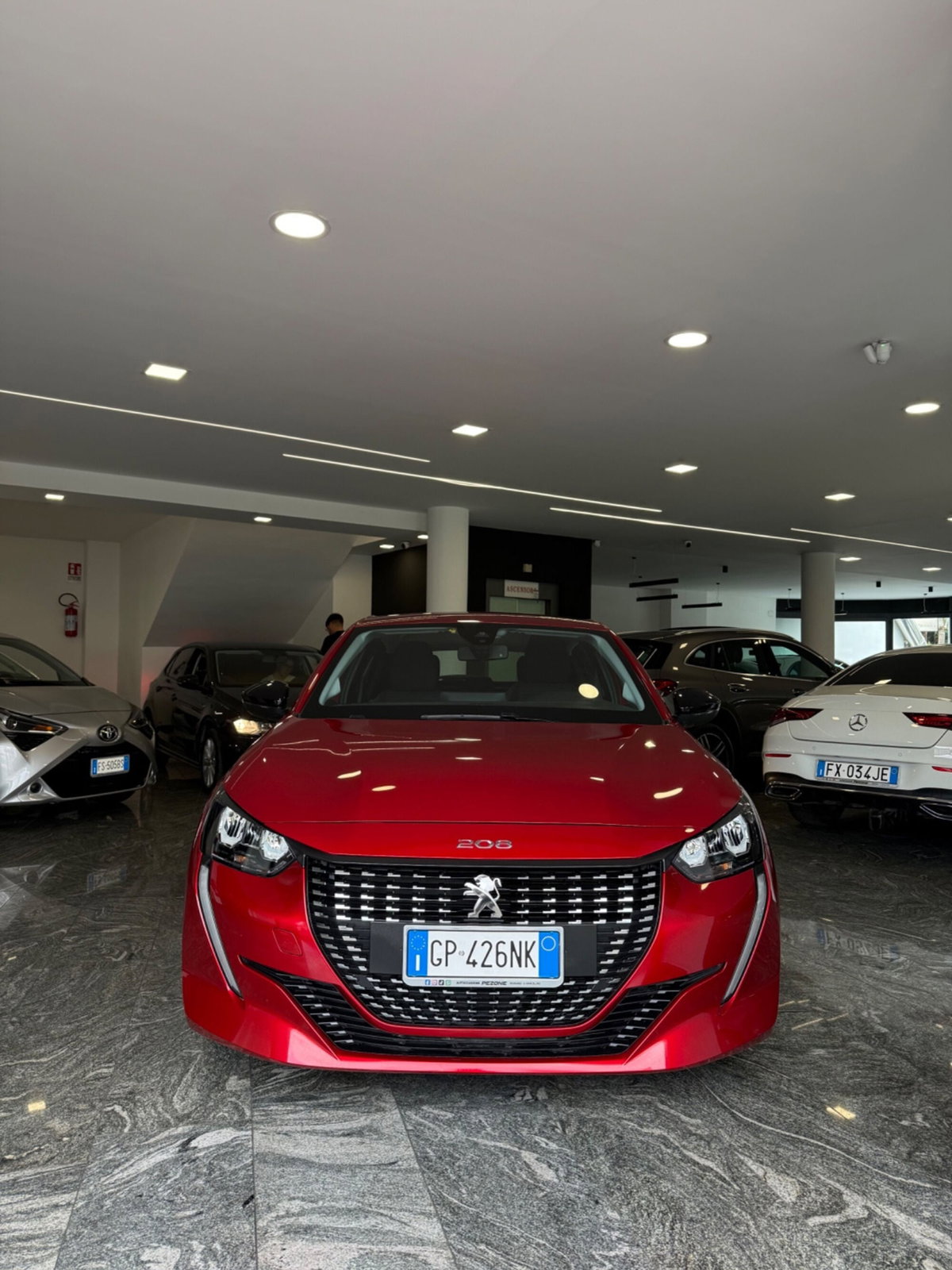 Peugeot 208 PureTech 75 Stop&Start 5 porte Allure (3)