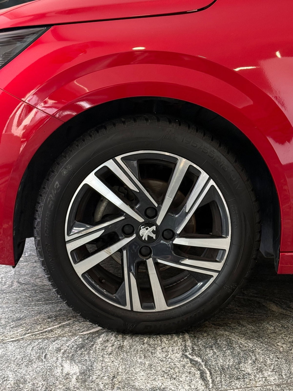 Peugeot 208 PureTech 75 Stop&Start 5 porte Allure (4)