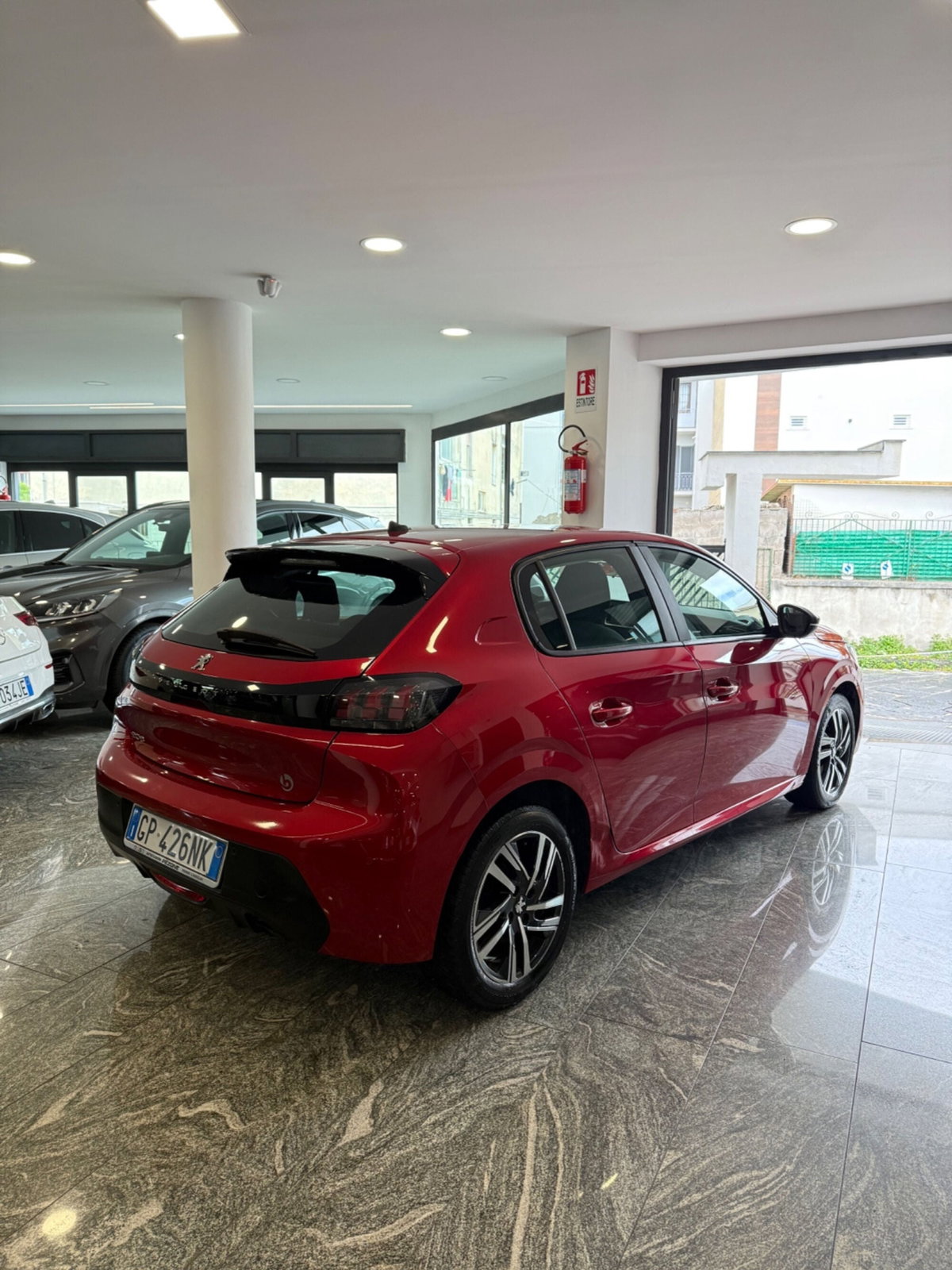 Peugeot 208 PureTech 75 Stop&Start 5 porte Allure (7)