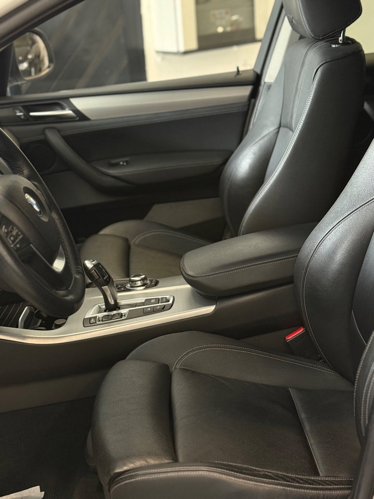 BMW X4 xDrive20d xLine (7)